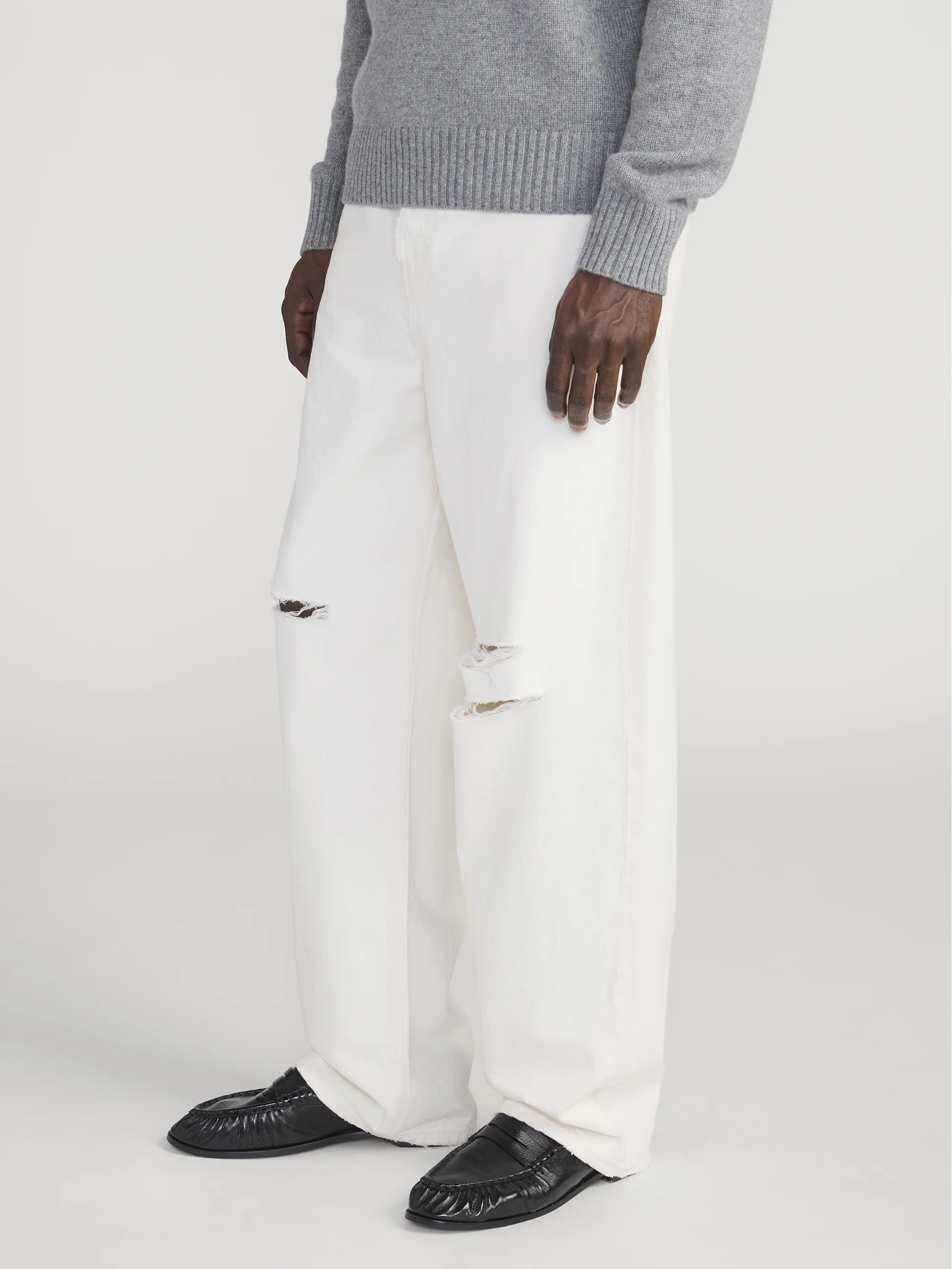 Baggy Jean -- Off White Destructed - Image 4