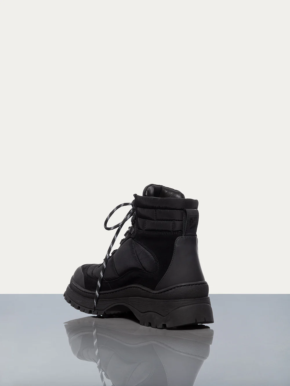 Hiking Lug Sole Boot -- Noir - Image 3