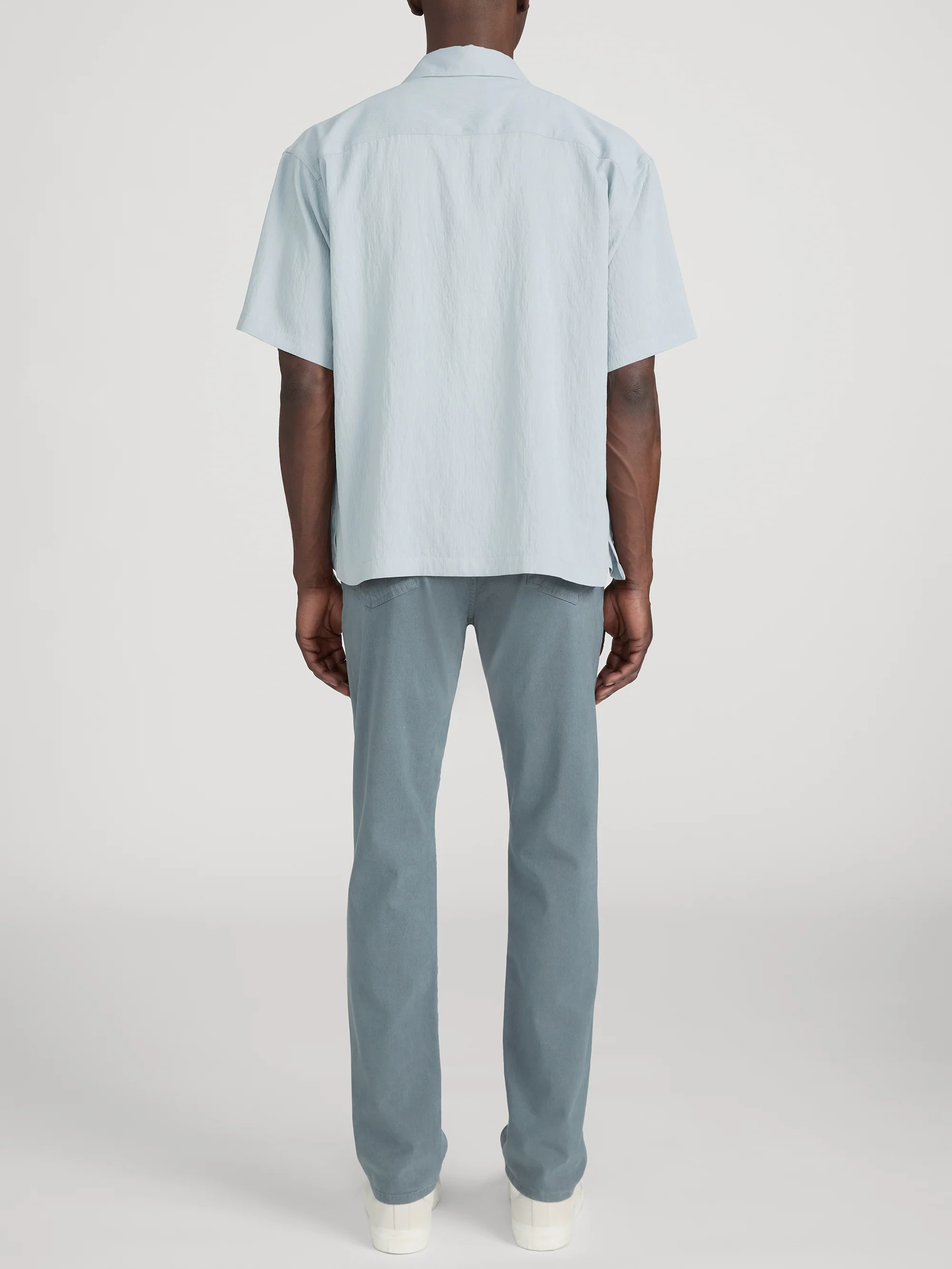 L'homme Slim -- Sea Blue - Image 6
