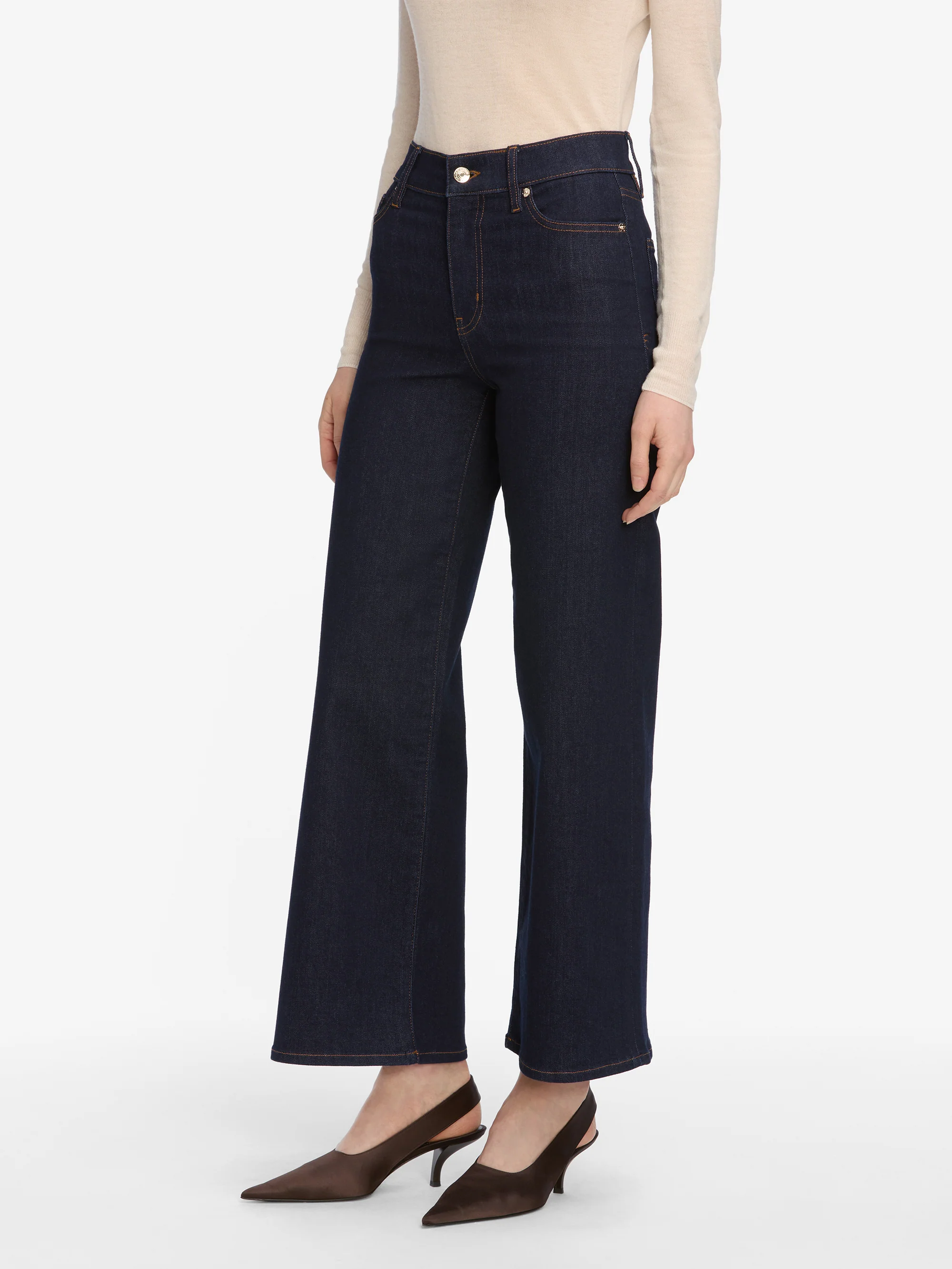 Le Slim Palazzo Crop -- Rinse - Image 5