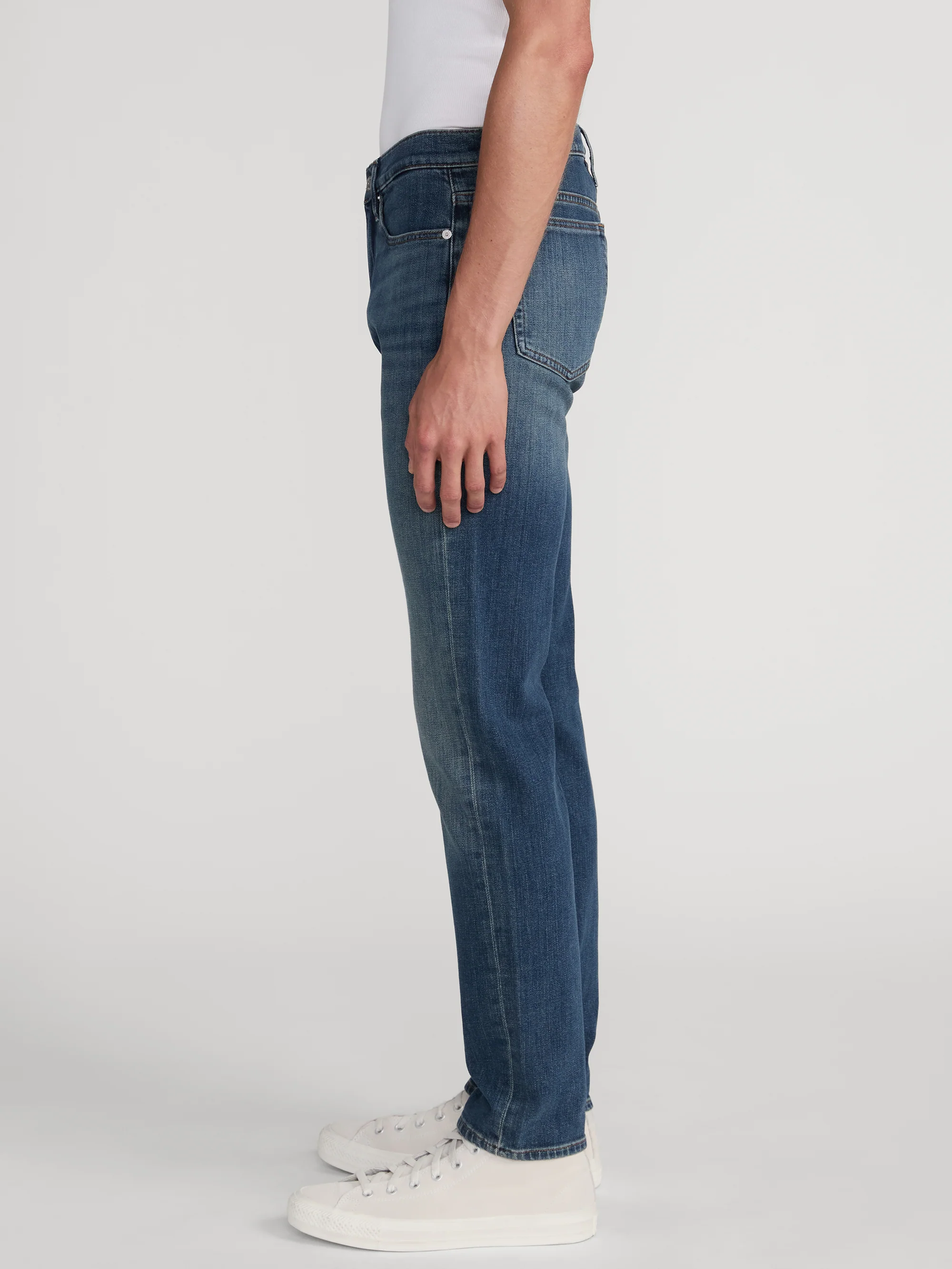 L'Homme Slim -- Textbook - Image 4