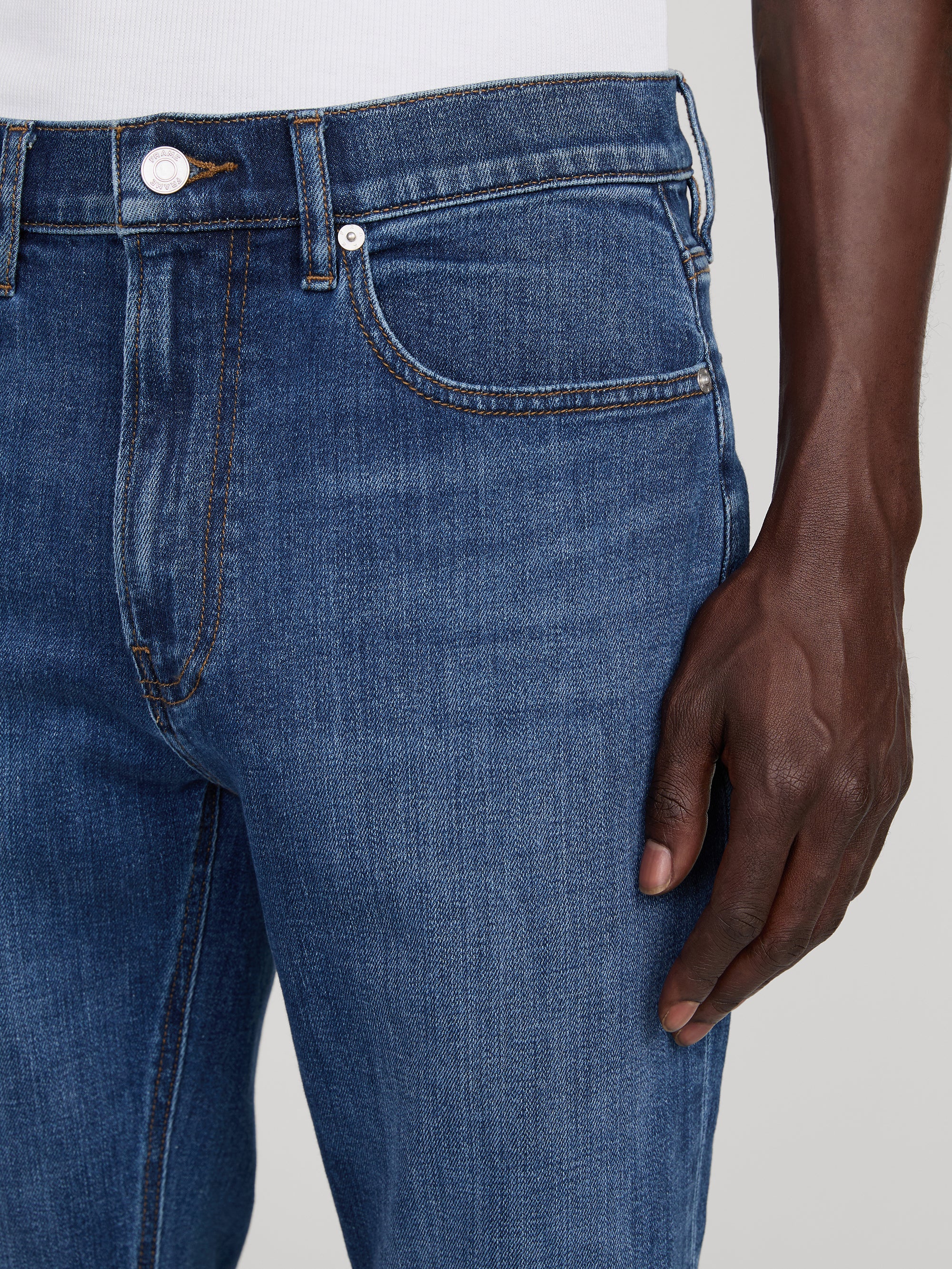 Modern Straight -- Valor - Image 3