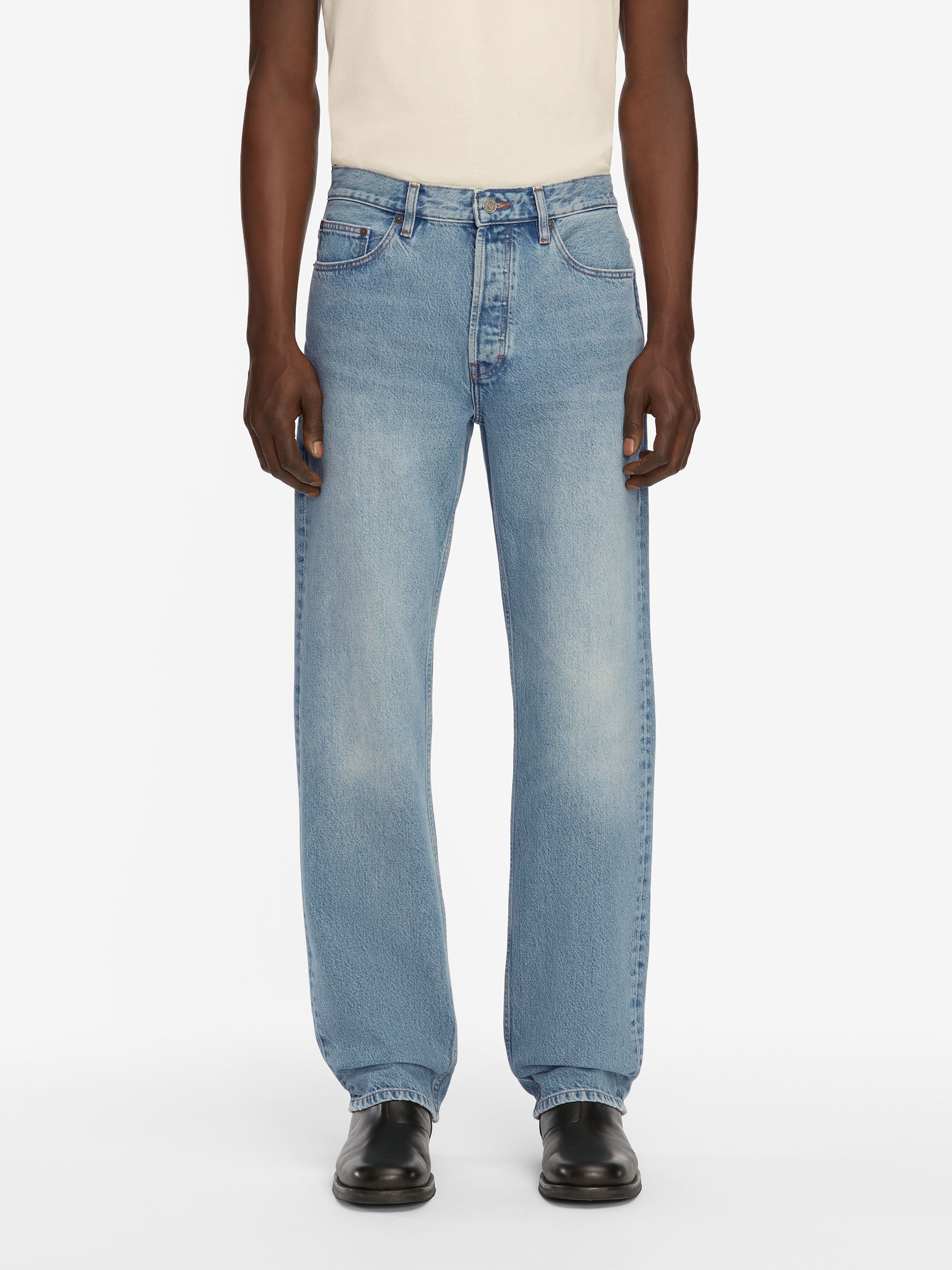 Relaxed Jean -- Momentum - Image 2