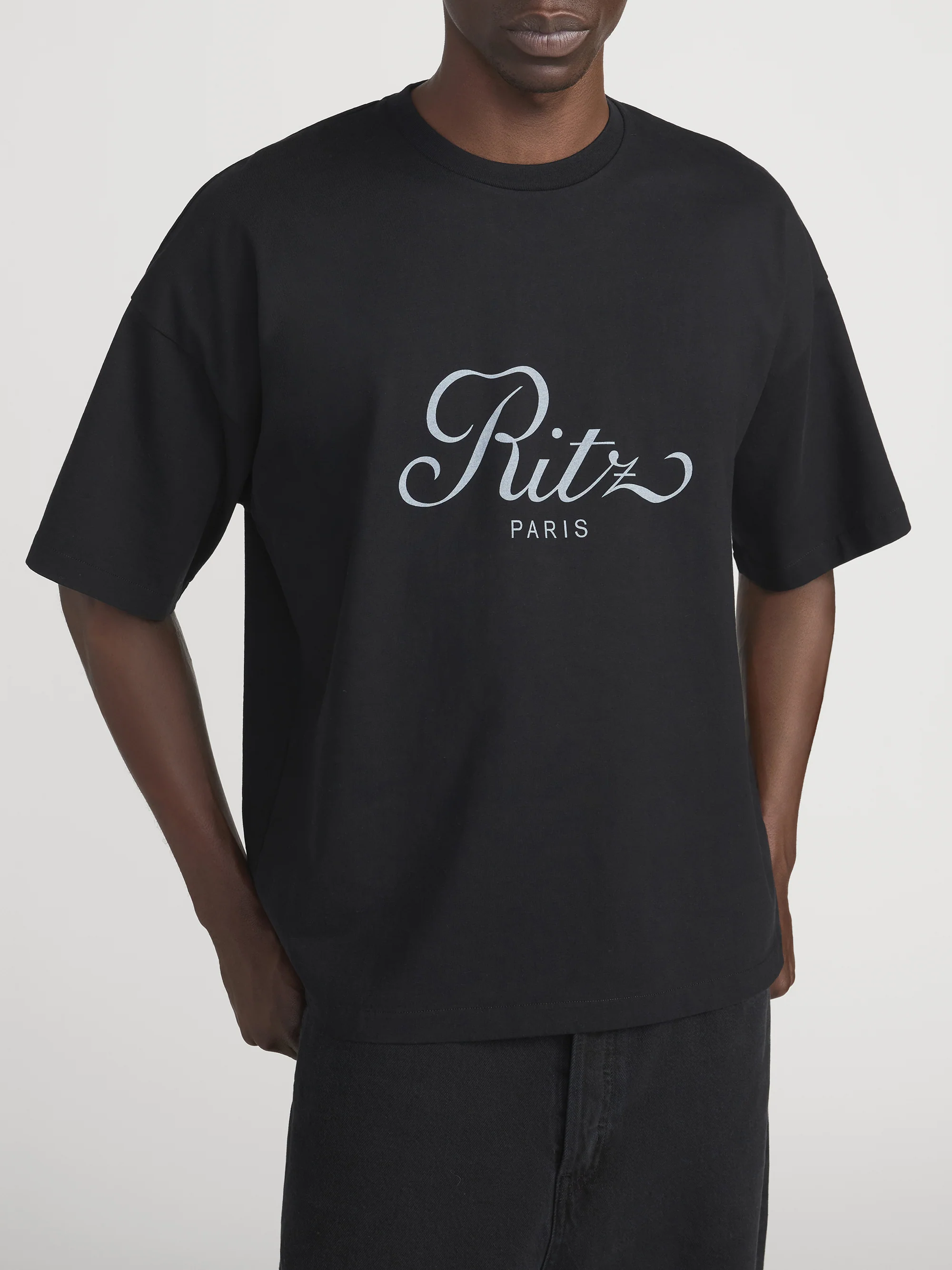 Ritz Men's Cropped Relaxed T Shirt -- Black - Image 3