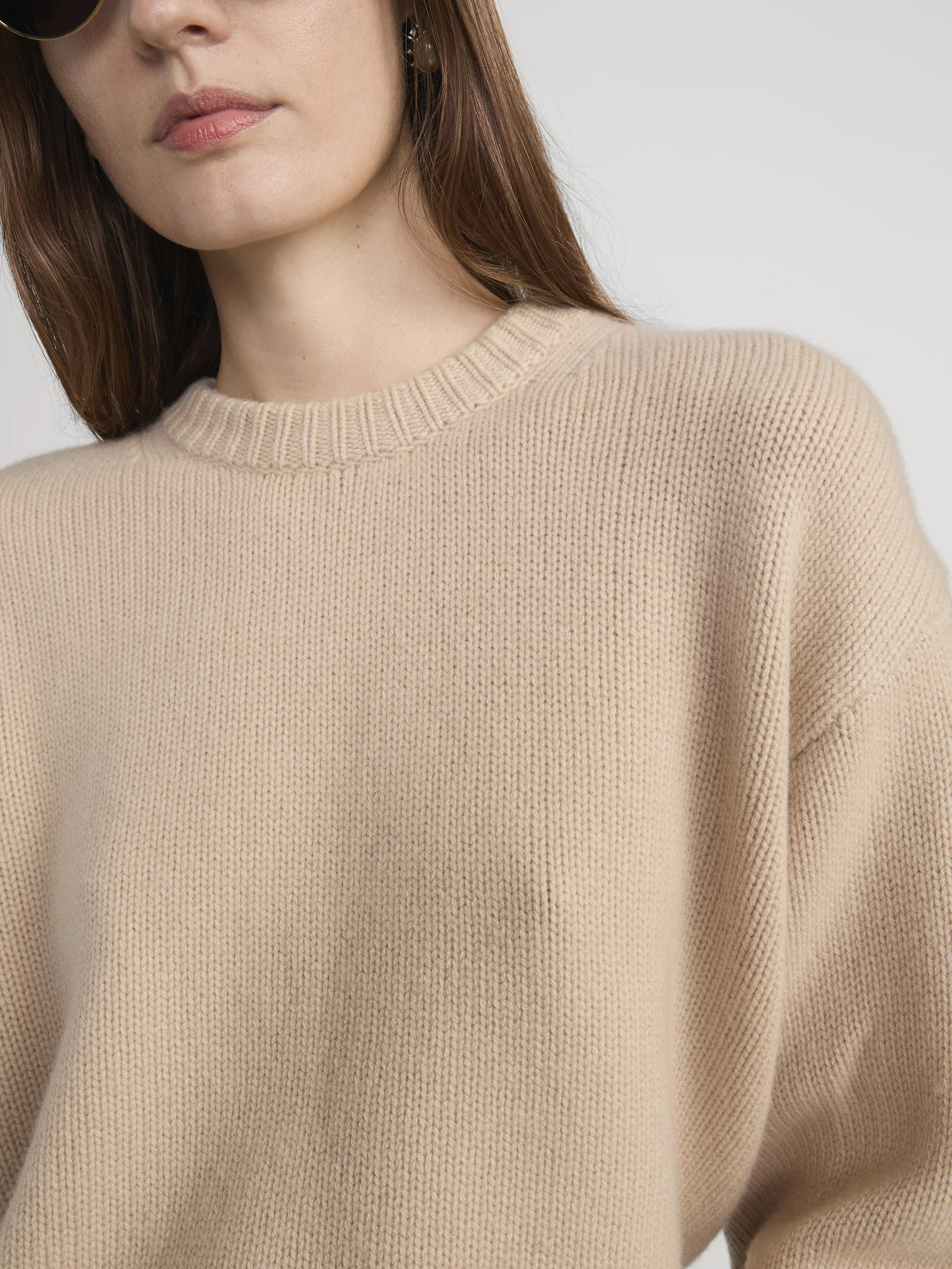 The Cashmere Oversized Crew -- Oatmeal Heather - Image 4