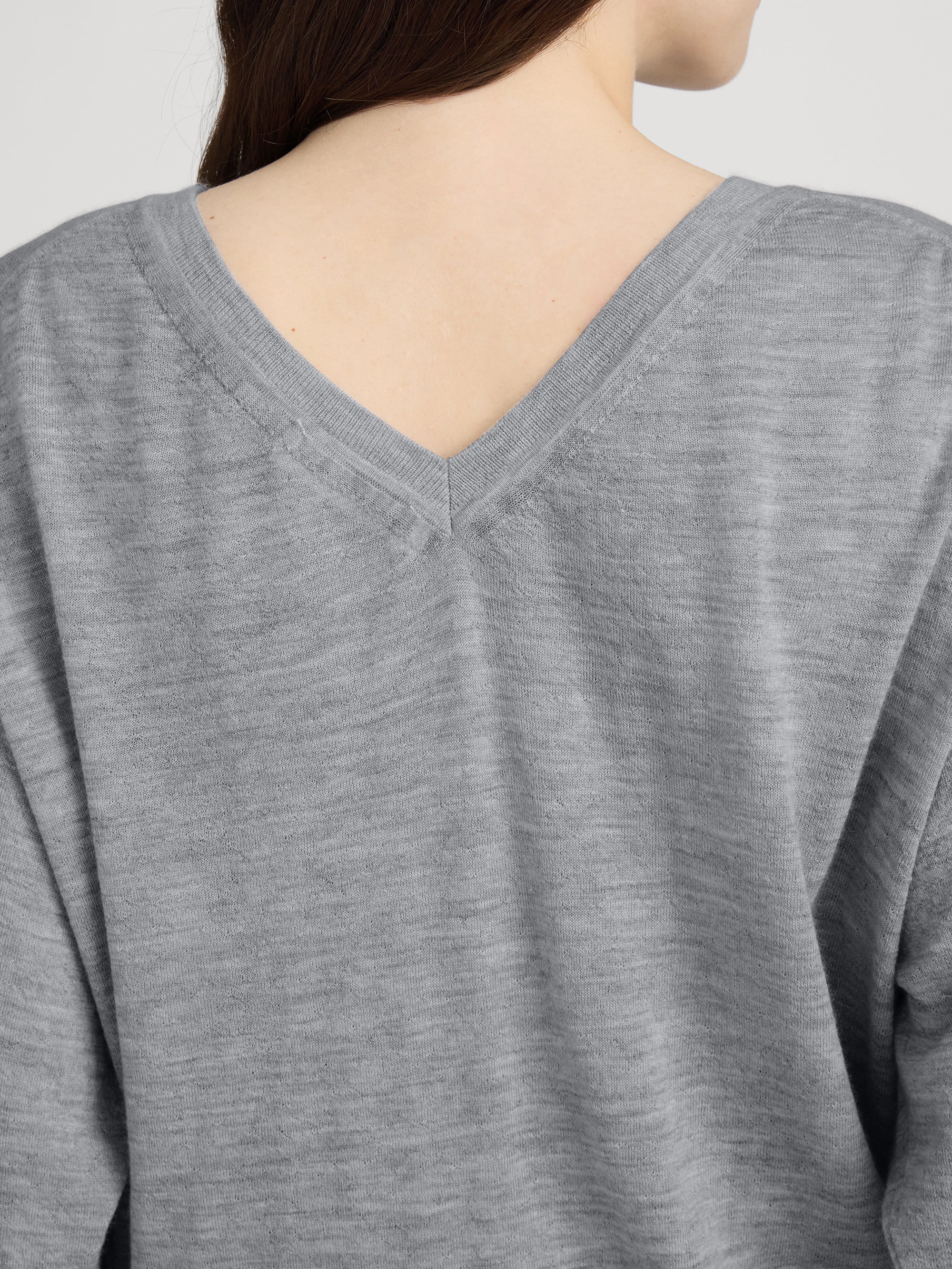 The Cashmere V Neck Sweater -- Heather Grey - Image 5