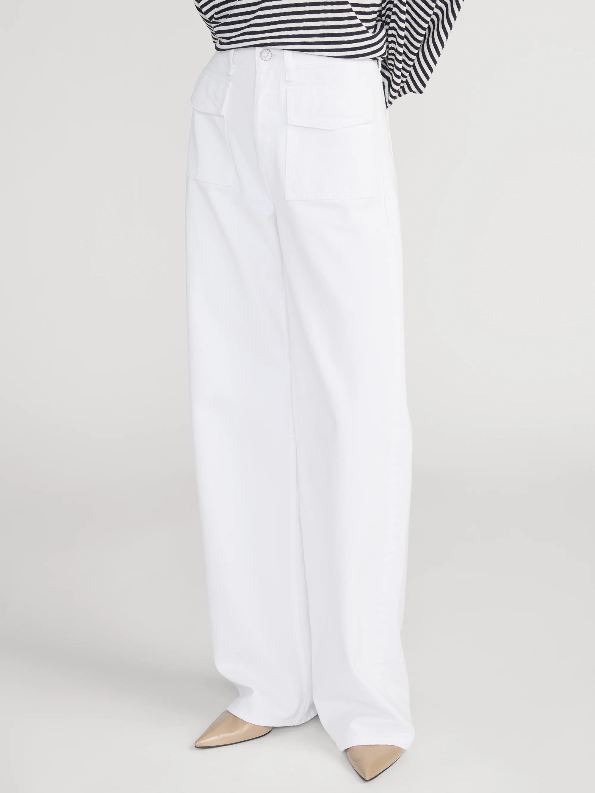 The Collegiate Pocket Jean -- White - Image 4