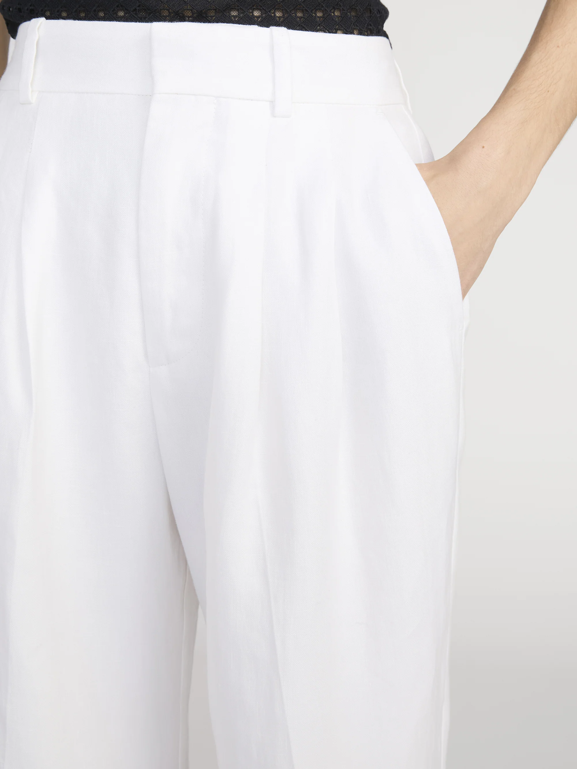 The Linen Trouser -- White - Image 5