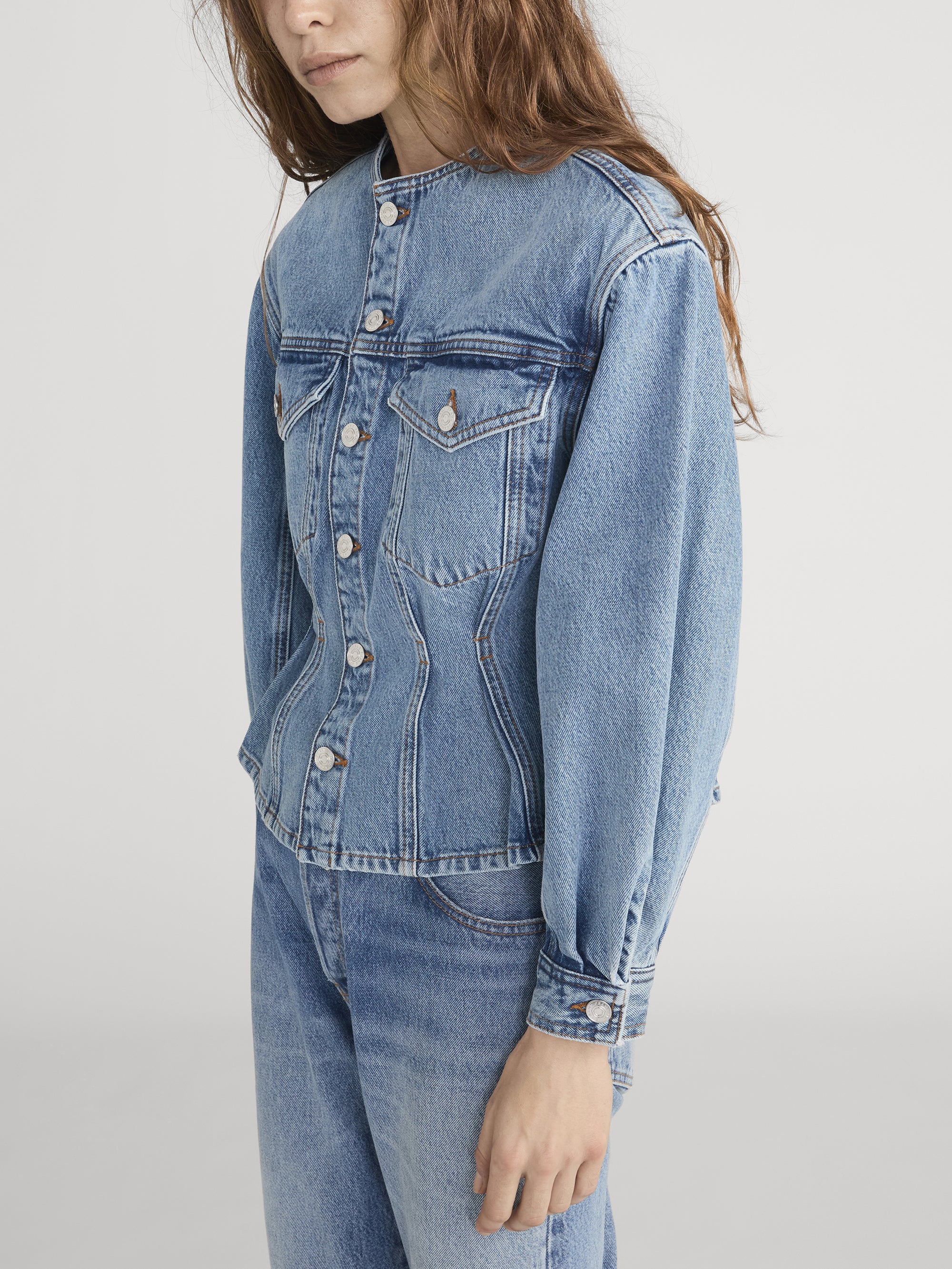 The Nipped Collarless Jacket -- Umbria - Image 4